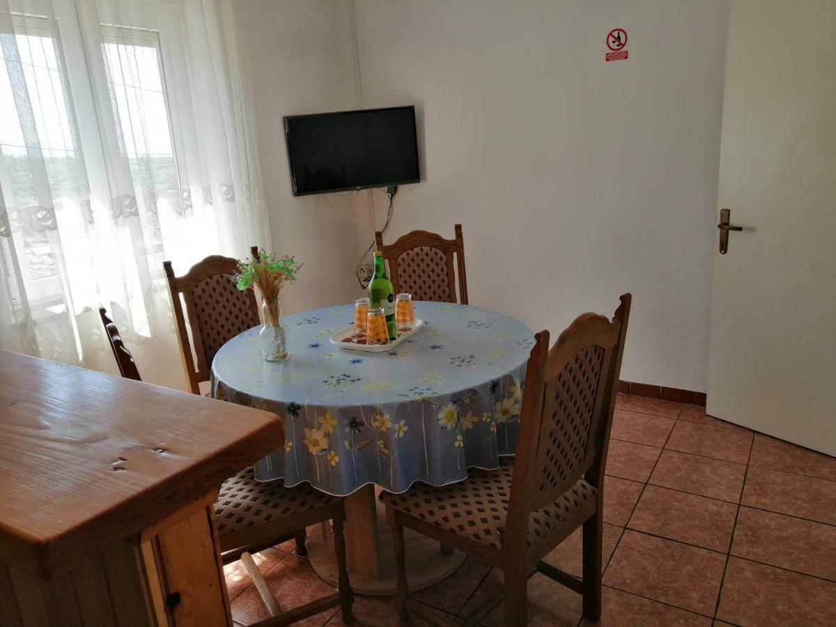 Rio Apartment Senj  Luaran gambar