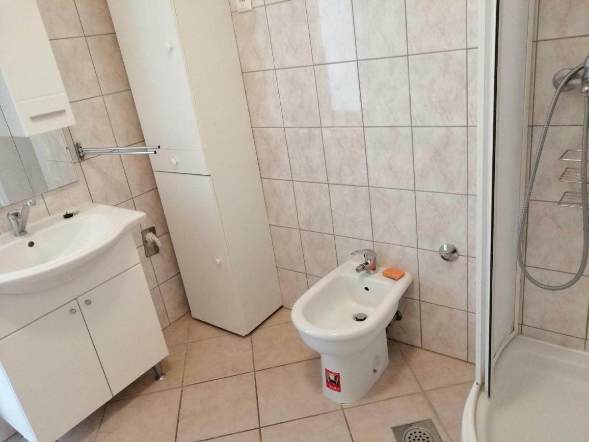 Rio Apartment Senj  Luaran gambar